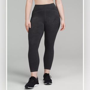 Lululemon Power Thru HR Tight